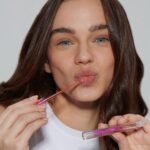 ⁦شو باي باستل ملمع شفاه شفاف لوموس من باستل⁩ - الصورة ⁦5⁩