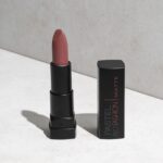 ⁦احمر شفاه مطفي من باستل⁩ - الصورة ⁦3⁩