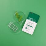 ⁦لاصقة علاج حب الشباب، تركيبة 30 يوم السحرية، ‏18 لاصقة⁩ - الصورة ⁦3⁩